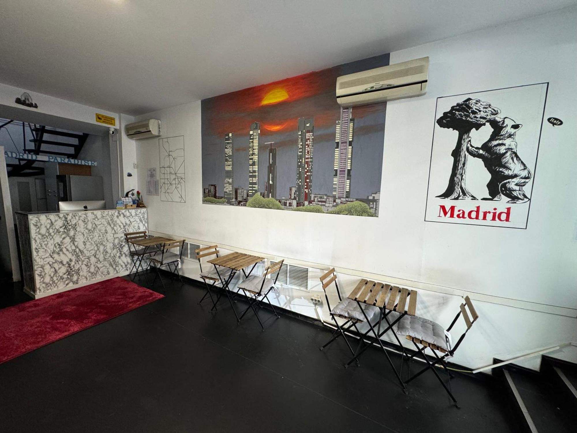 Hostal Madrid Paradise Exterior photo